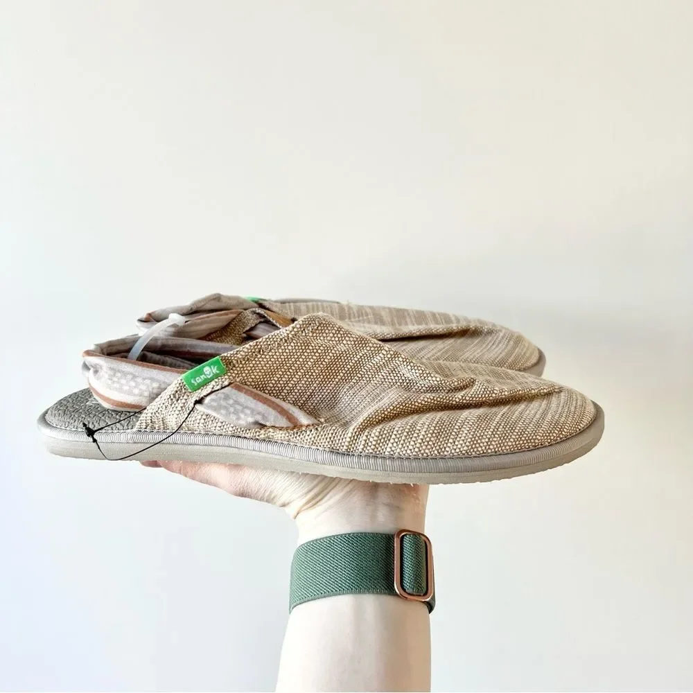 NEW Sanuk Yoga Sling Cruz Prints Flat Slingback Sandals in Tan